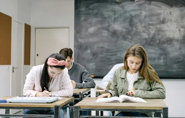 7 Essential Study Skills Techniques for High School Freshmen